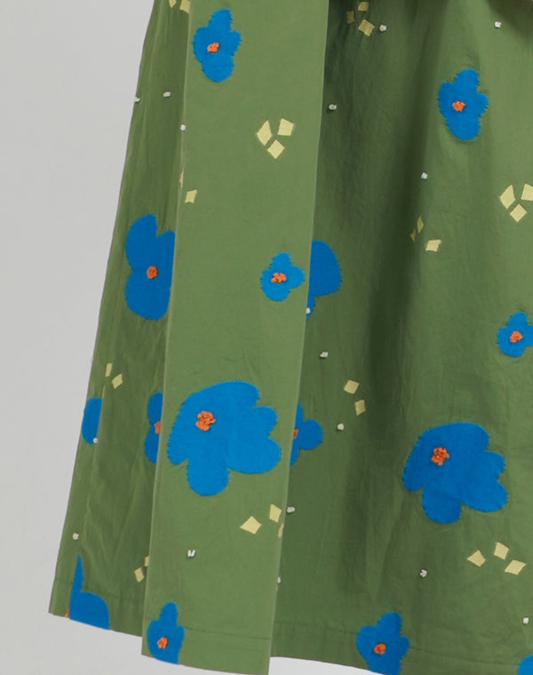 
                  
                    Load image into Gallery viewer, ペーパーフラワーギャザースカート / BEA01492WA
                  
                