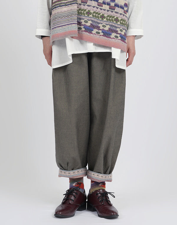 
                  
                    Load image into Gallery viewer, リバーシブルコットンニット使いパンツ / BEA01497WA
                  
                