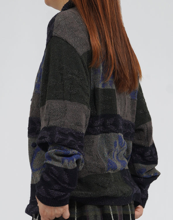 
                  
                    Load image into Gallery viewer, トライバル柄プルオーバー / BEA01436WA
                  
                