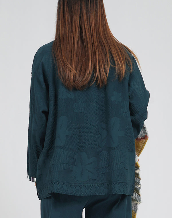 
                  
                    Load image into Gallery viewer, シームレスドライニットレースプルオーバー / BEA01520WA
                  
                