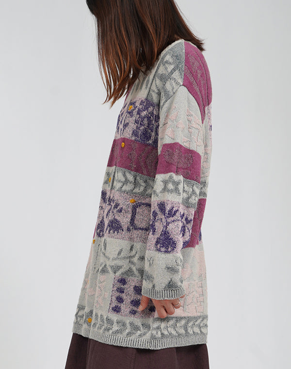 
                  
                    Load image into Gallery viewer, トライバル柄チュニックプルオーバー / BEA01437WA
                  
                