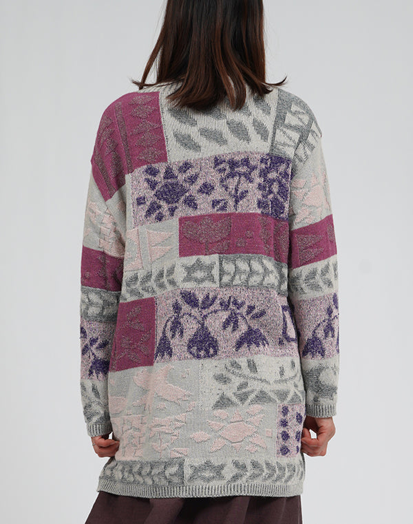 
                  
                    Load image into Gallery viewer, トライバル柄チュニックプルオーバー / BEA01437WA
                  
                