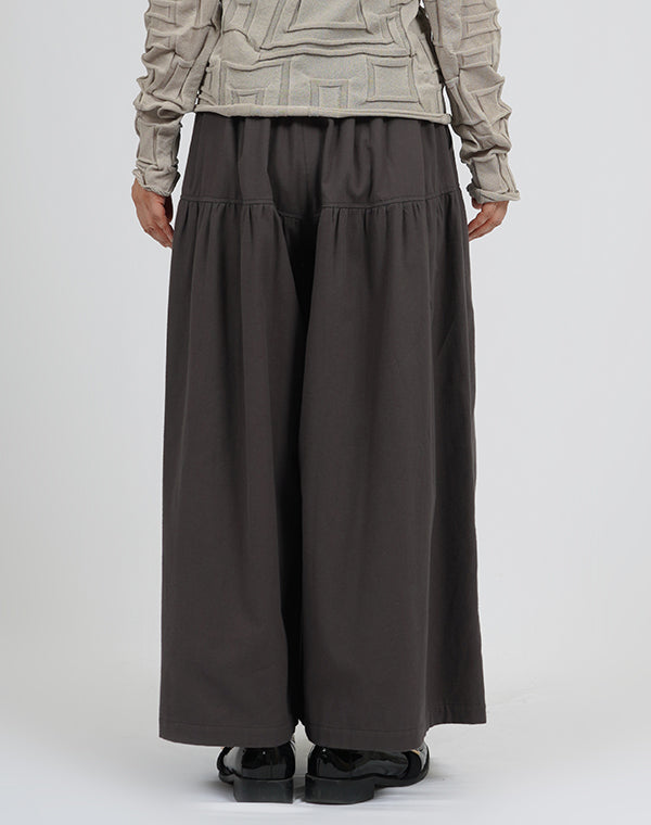 
                  
                    Load image into Gallery viewer, 起毛コットンギャザーパンツ / BEA01501WA
                  
                