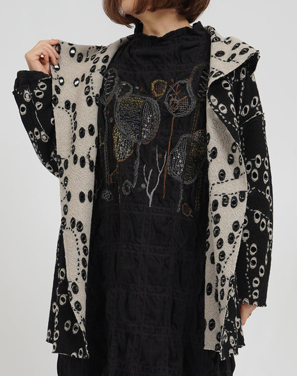 
                  
                    Load image into Gallery viewer, 穴あきジャージーリバーシブルカーディガン / BEA07479WA
                  
                