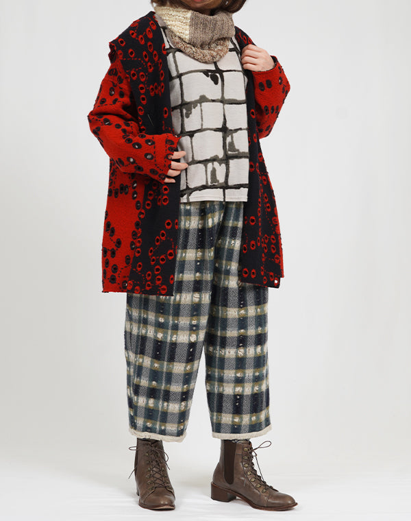 
                  
                    Load image into Gallery viewer, 穴あきジャージーリバーシブルカーディガン / BEA07479WA
                  
                