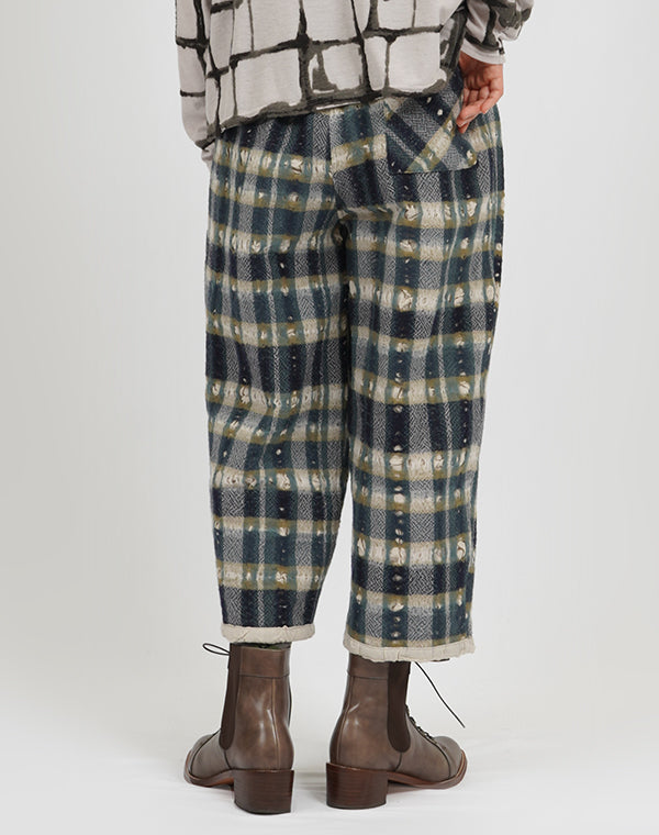 
                  
                    Load image into Gallery viewer, 穴あきチェック柄リバーシブルパンツ / BEA07450WA
                  
                