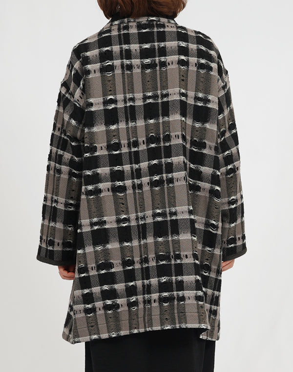 
                  
                    Load image into Gallery viewer, 穴あきチェック柄ニット付きリバーシブルコート / BEA07448WA
                  
                