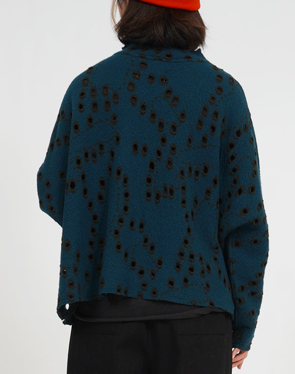 
                  
                    Load image into Gallery viewer, 穴あきジャージーリバーシブルプルオーバー / BEA07477WA
                  
                