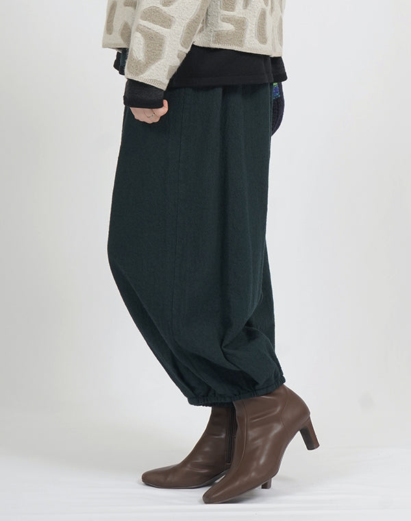 
                  
                    Load image into Gallery viewer, 製品染めバルーンパンツ / BEF07661WA
                  
                