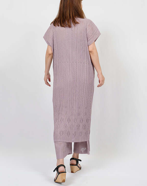 
                  
                    Load image into Gallery viewer, プリーツニットレースフレンチスリーブワンピース / BEH01114WA
                  
                