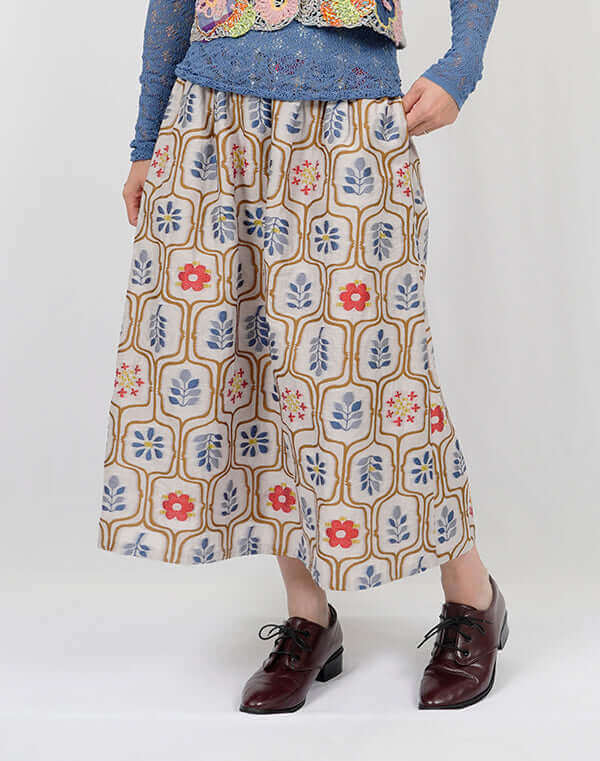 リーフ柄ジャカードフレアスカート / BEH01071WA