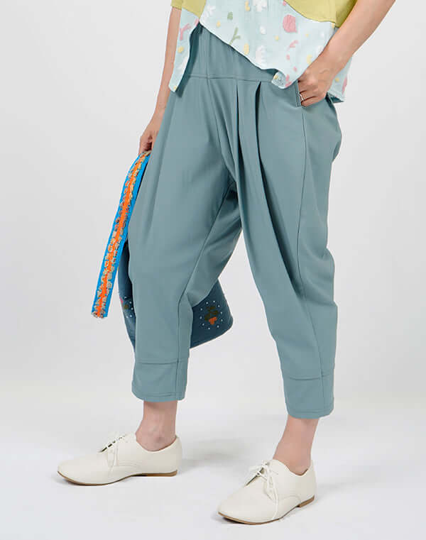 
                  
                    Load image into Gallery viewer, ストレッチジャージータックギャザーパンツ / BEH01112WA
                  
                