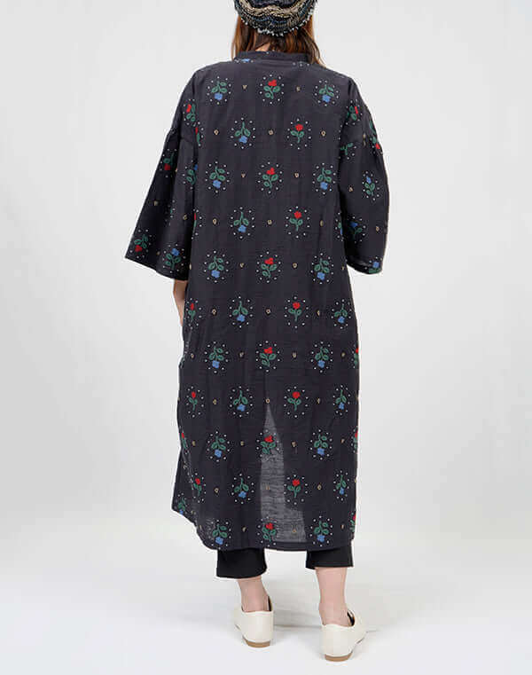 
                  
                    Load image into Gallery viewer, リズムフラワー前開きワンピース / BEH01075WA
                  
                