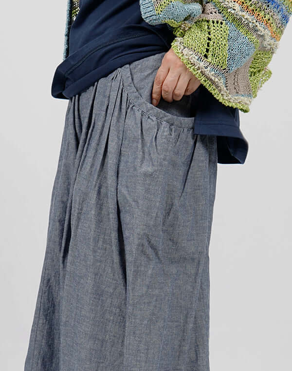 
                  
                    Load image into Gallery viewer, 綿麻シャンブレーギャザーパンツ / BEH01094WA
                  
                