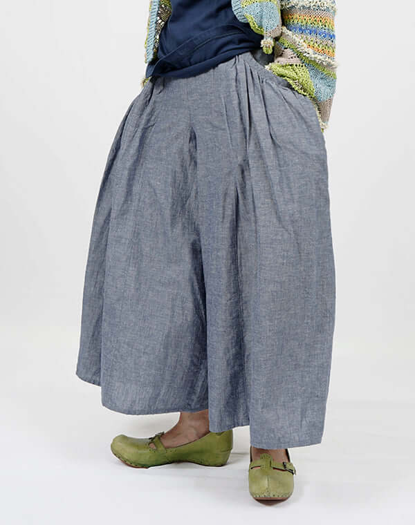 
                  
                    Load image into Gallery viewer, 綿麻シャンブレーギャザーパンツ / BEH01094WA
                  
                