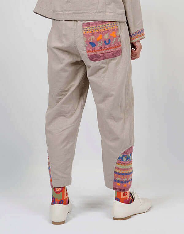 
                  
                    Load image into Gallery viewer, 綿麻リバーシブルテーパードパンツ / BEH01057WA
                  
                