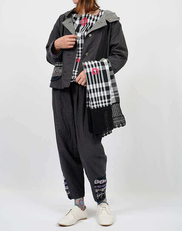 
                  
                    Load image into Gallery viewer, 綿麻リバーシブルフーディージャケット / BEH01054WA
                  
                