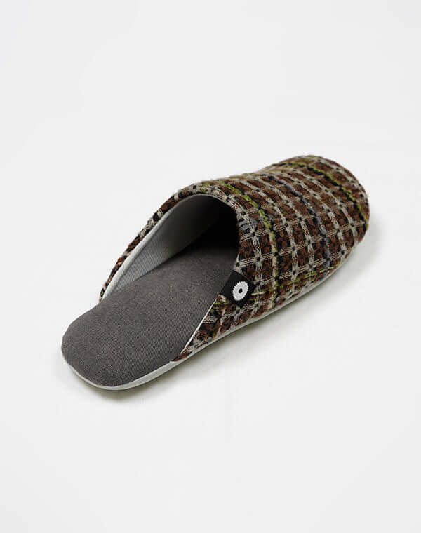 
                  
                    Load image into Gallery viewer, 【再入荷】《ABE HOME SHOES×GEA》綿麻Comfity オリジナルスリッパ - チェック / 903483253004
                  
                
