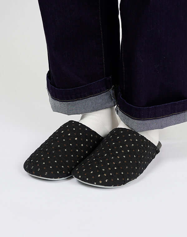 
                  
                    Load image into Gallery viewer, 【再入荷】《ABE HOME SHOES×GEA》綿麻Comfity オリジナルスリッパ - ドット / 903483253003
                  
                