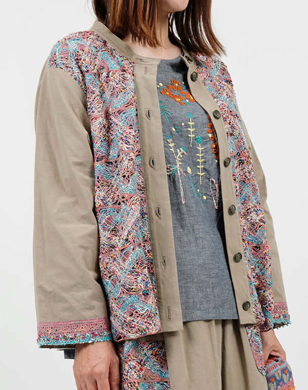 
                  
                    Load image into Gallery viewer, ファンシーレースジャケット / BEH01088WA
                  
                