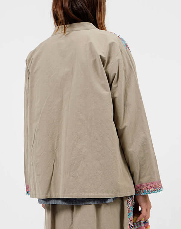 
                  
                    Load image into Gallery viewer, ファンシーレースジャケット / BEH01088WA
                  
                