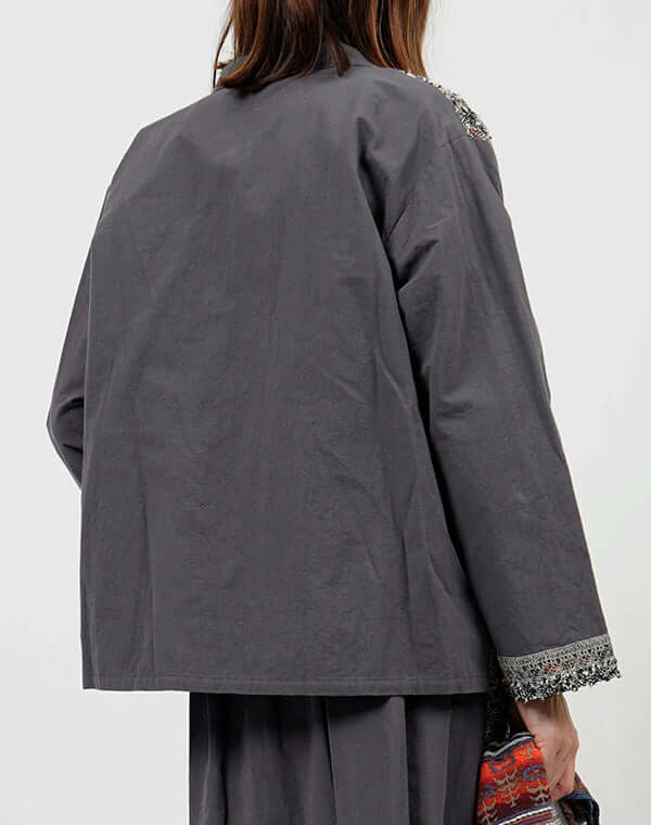 
                  
                    Load image into Gallery viewer, ファンシーレースジャケット / BEH01088WA
                  
                