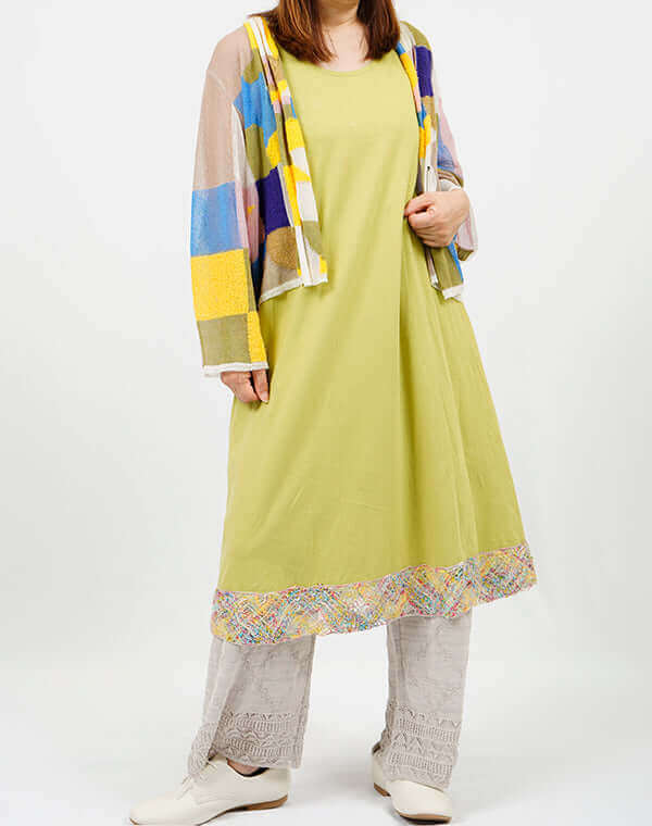 
                  
                    Load image into Gallery viewer, モザイク花柄カーディガン / BEH01027WA
                  
                