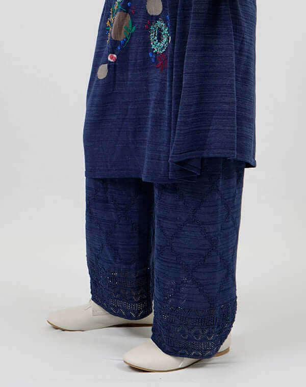 
                  
                    Load image into Gallery viewer, ダイヤレース柄ニットパンツ / BEH01018WA
                  
                