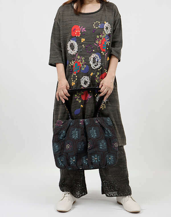 
                  
                    Load image into Gallery viewer, リーフ柄ジャカードトートバッグ / BEH01072WA
                  
                