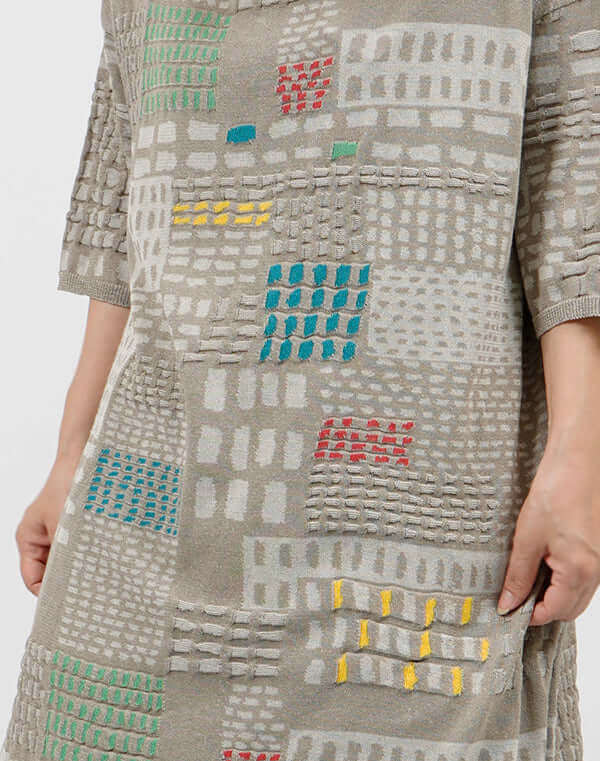 
                  
                    Load image into Gallery viewer, ステッチインターシャワンピース / BEH01023WA
                  
                