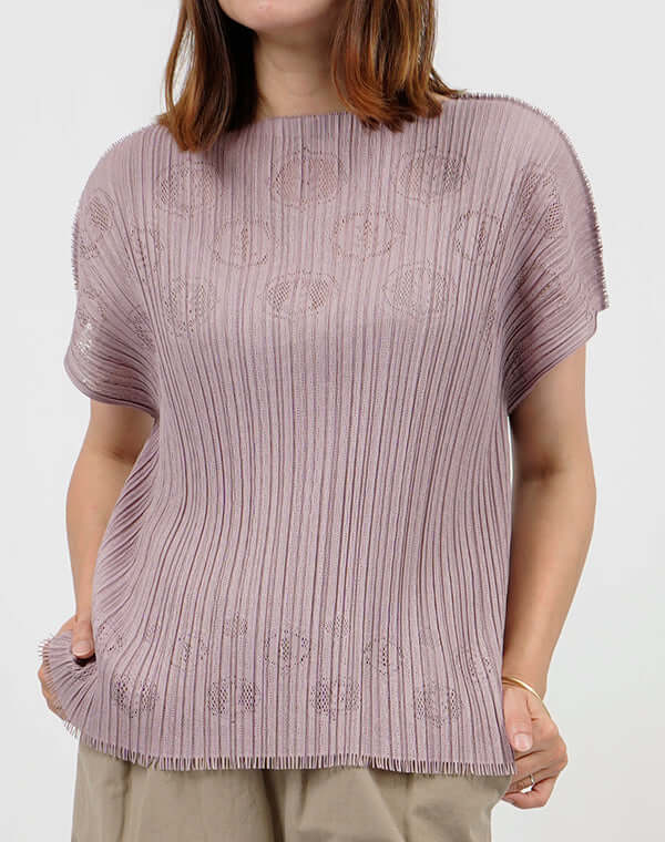 
                  
                    Load image into Gallery viewer, プリーツニットレースフレンチスリーブプルオーバー / BEH01113WA
                  
                