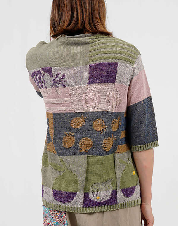 
                  
                    Load image into Gallery viewer, フルーツ柄プルオーバー / BEH01036WA
                  
                