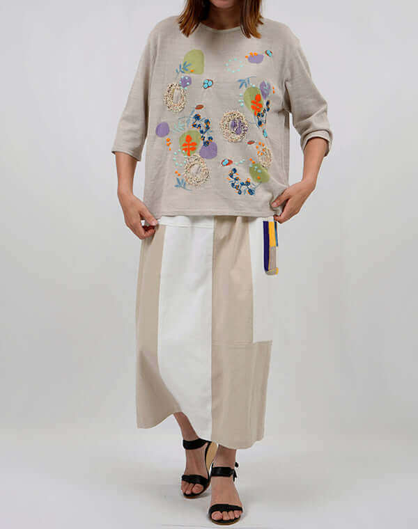 
                  
                    Load image into Gallery viewer, あわ刺繍プルオーバー / BEH01011WA
                  
                