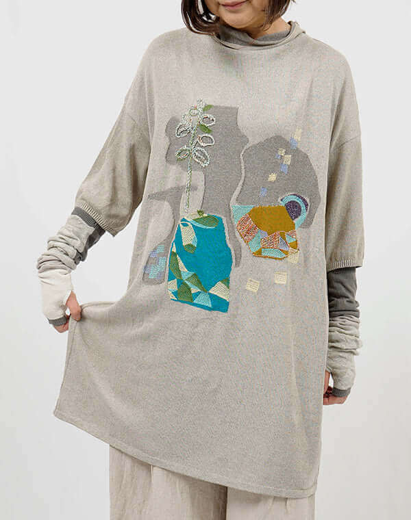 
                  
                    Load image into Gallery viewer, メシィカフェ柄刺繍入りチュニック / BEH07009WA
                  
                