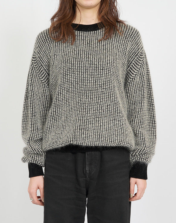 
                  
                    Load image into Gallery viewer, Mohair Waffle Crewneck / BCF21609UA
                  
                