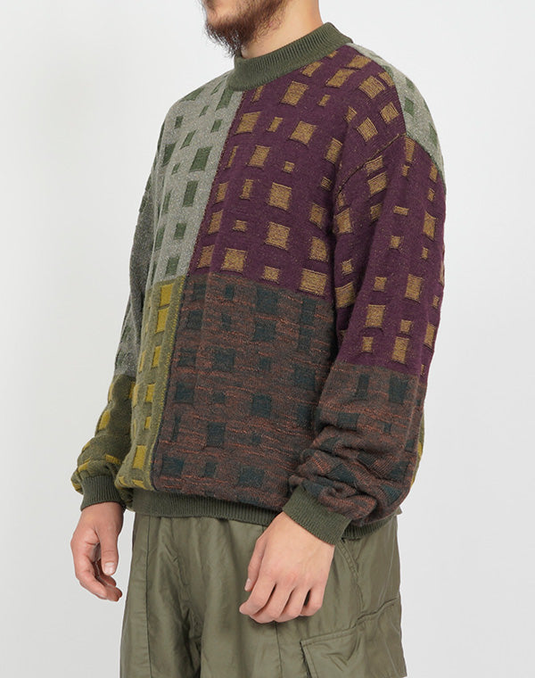 
                  
                    Load image into Gallery viewer, Squea Dots Crewneck / BCF21607UA
                  
                