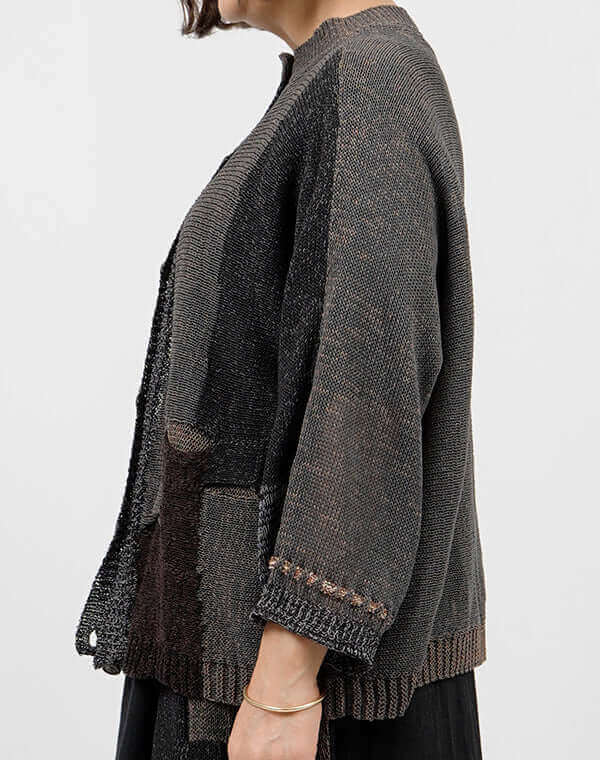 
                  
                    Load image into Gallery viewer, ミックスポケット柄カーディガン / BEH07021WA
                  
                