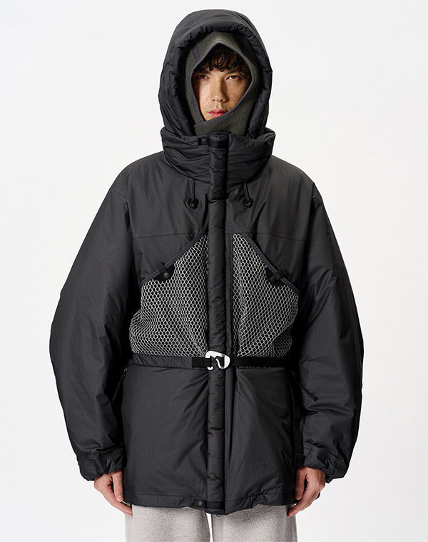
                  
                    Load image into Gallery viewer, WINDSTOPPER Padded Composite Parka / 313409252001
                  
                