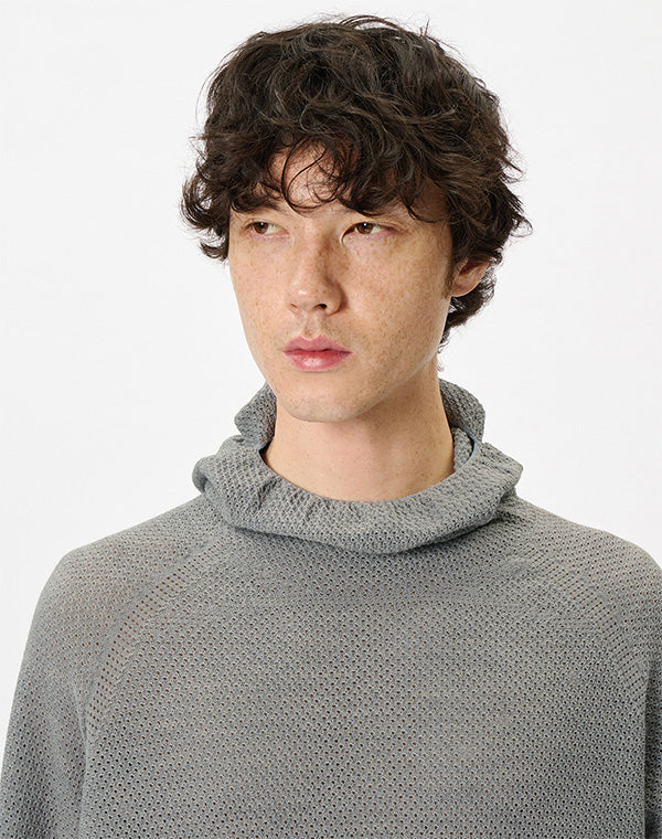 
                  
                    Load image into Gallery viewer, Perforated Wholegarment Knit Top / 301409252001
                  
                