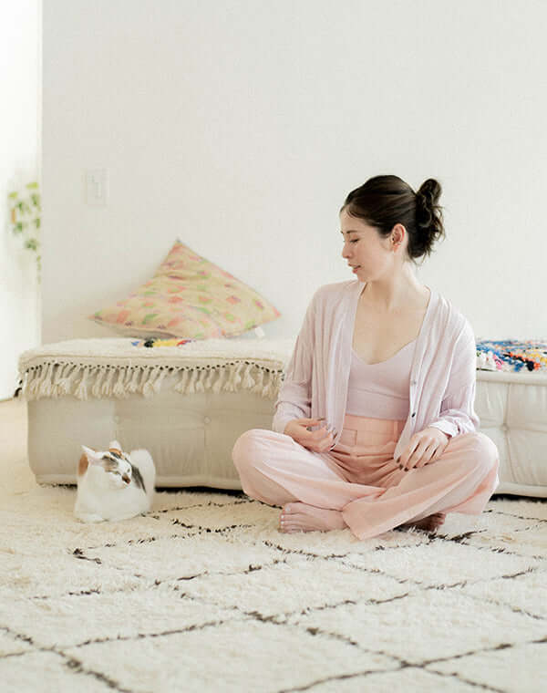 
                  
                    Load image into Gallery viewer, mayuhada silk rib cardigan / BEH24104LH
                  
                