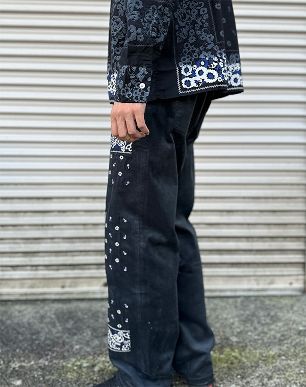 
                  
                    Load image into Gallery viewer, Bandana Embroidery Corduroy Pants / 315846252002
                  
                