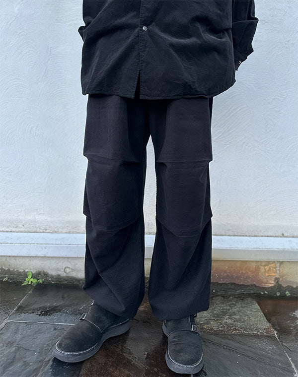 
                  
                    Load image into Gallery viewer, モールスキン ニータックパンツ / 315166252006
                  
                