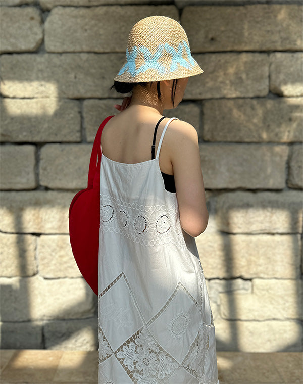 
                  
                    Load image into Gallery viewer, Sylvia-cami / 303817252002
                  
                