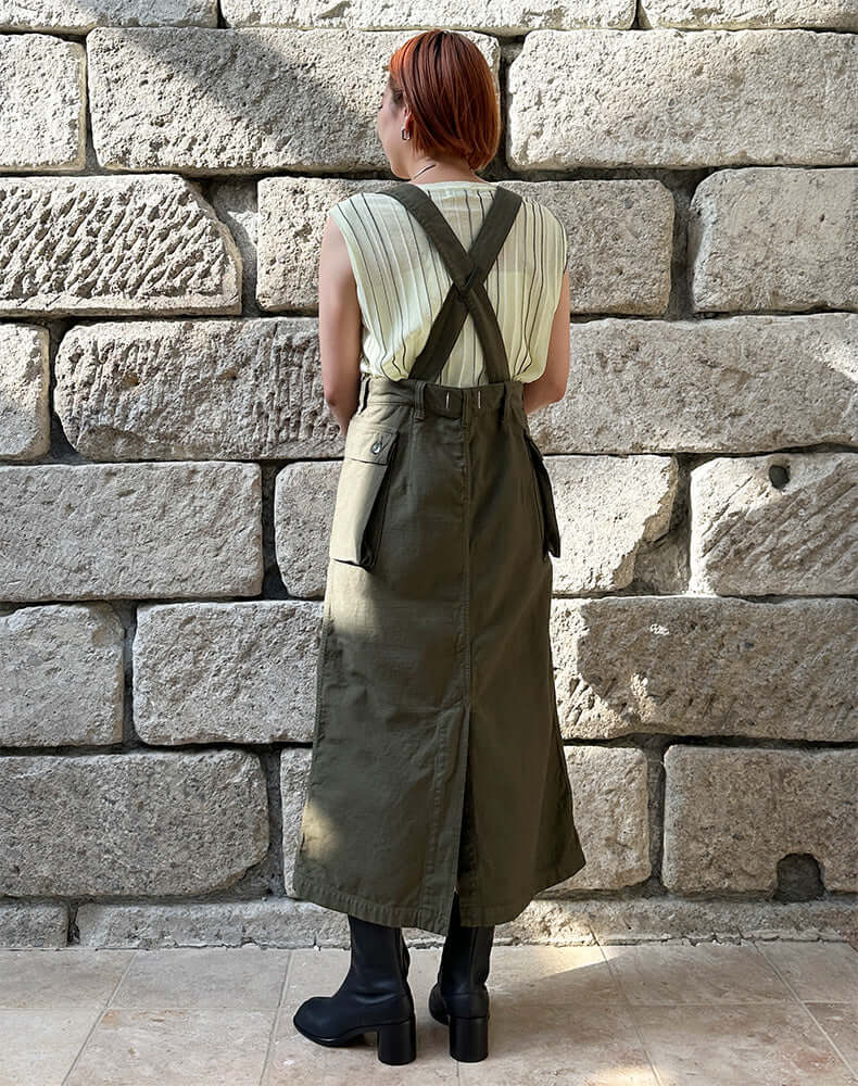 
                  
                    Load image into Gallery viewer, CARGO SKIRT / 320136251001
                  
                