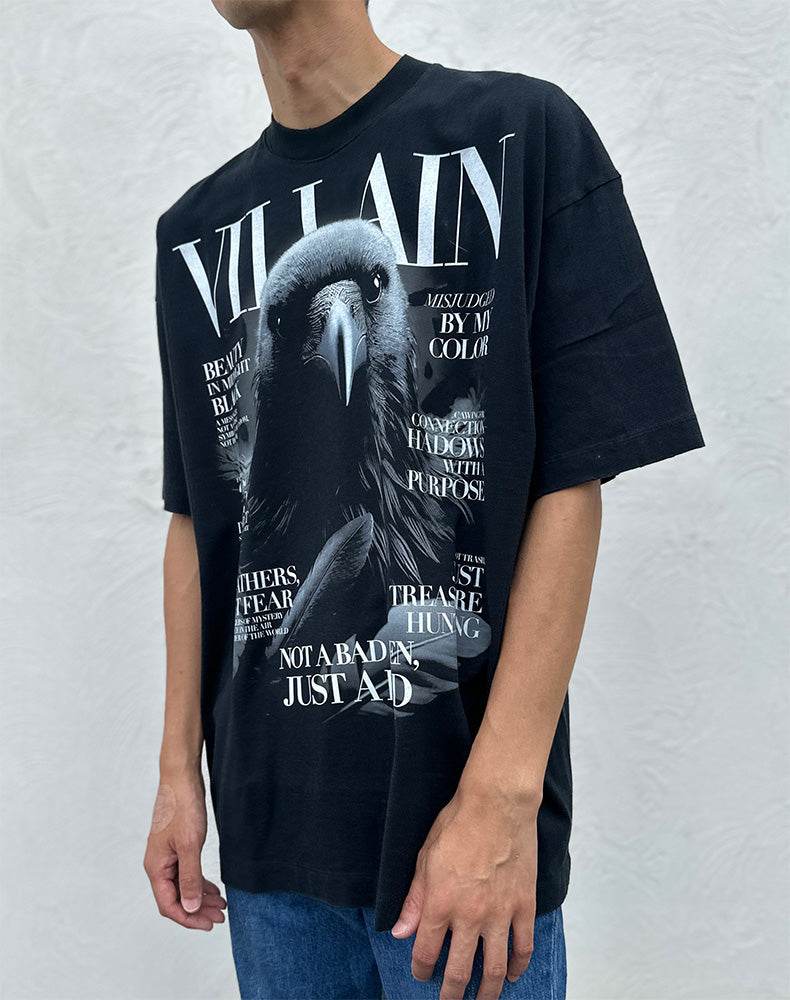 
                  
                    Load image into Gallery viewer, VILLAIN COVER PRINT T-SHIRT / 304175252001
                  
                