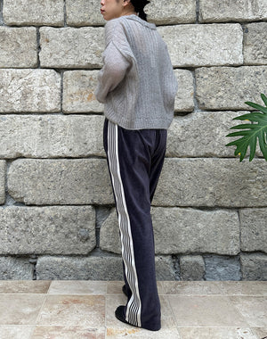 
                  
                    Load image into Gallery viewer, Narrow Track Pant - C/PE Velour / 315332251007
                  
                