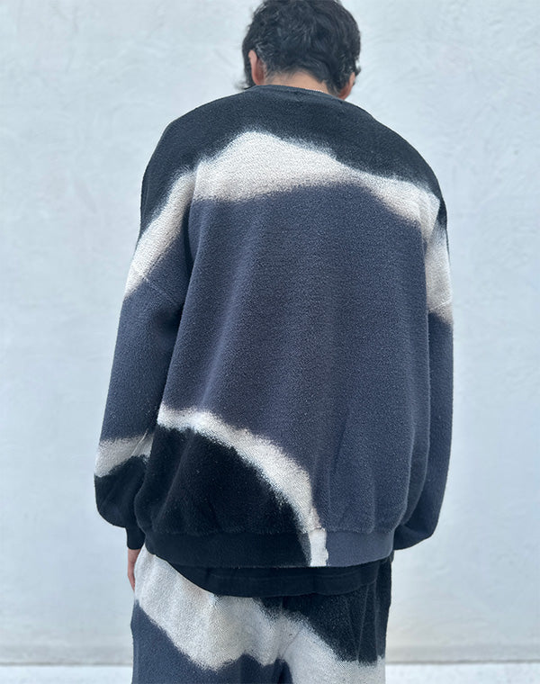 
                  
                    Load image into Gallery viewer, Hand Dye Twist Sweat / 305846252001
                  
                