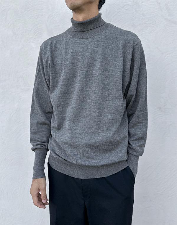 
                  
                    Load image into Gallery viewer, BABY WOOL TURTLE NECK / 301335252001
                  
                