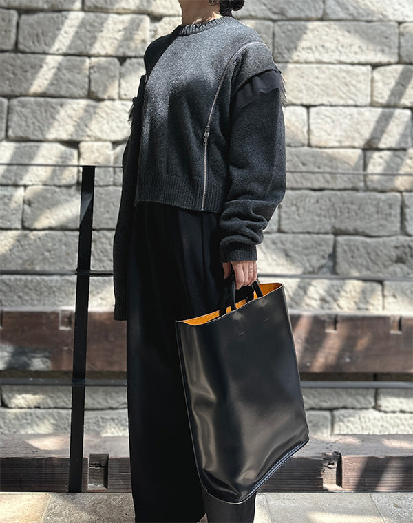 
                  
                    Load image into Gallery viewer, TOTE L / 335198232005
                  
                