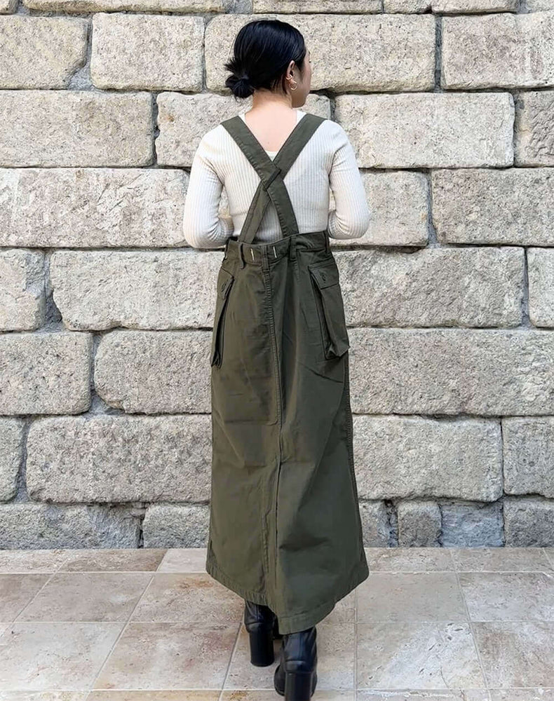 
                  
                    Load image into Gallery viewer, CARGO SKIRT / 320136251001
                  
                